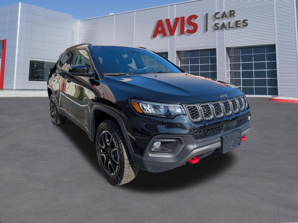 Thumbnail: 2025 Jeep Compass - 3