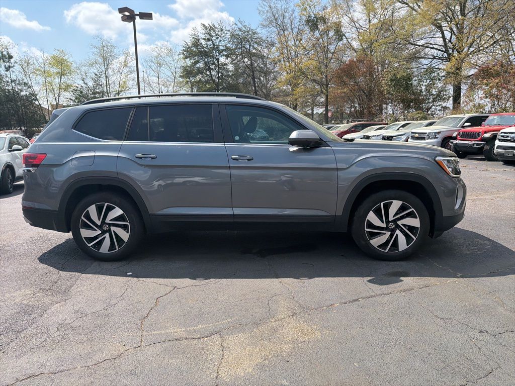 Thumbnail: 2025 Volkswagen Atlas - 4