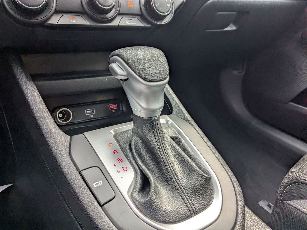 Thumbnail: 2024 Kia Forte - 18