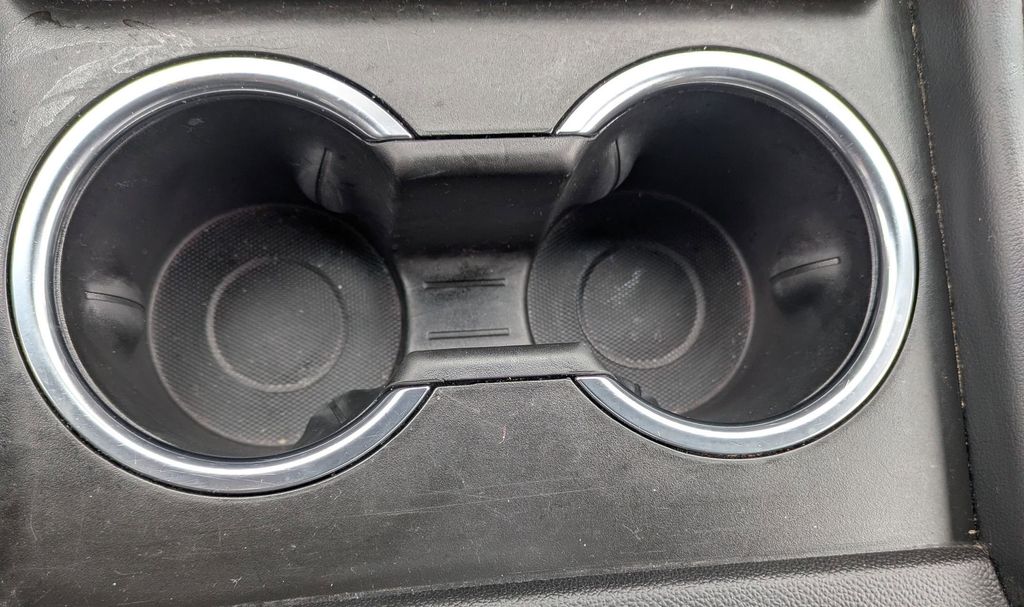 Thumbnail: 2023 Chevrolet Suburban - 20