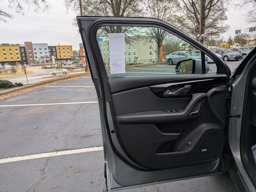 Thumbnail: 2025 Chevrolet Blazer - 11