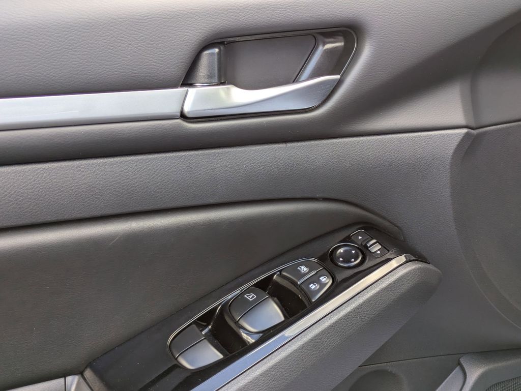 Thumbnail: 2025 Nissan Altima - 13