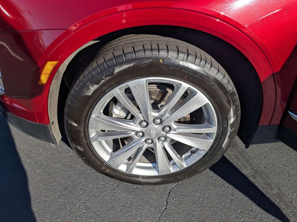 Thumbnail: 2024 Cadillac XT5 - 35