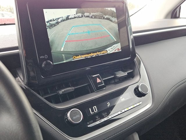 Thumbnail: 2025 Toyota Corolla Cross - 9