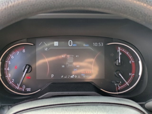 Thumbnail: 2025 Toyota RAV4 - 16