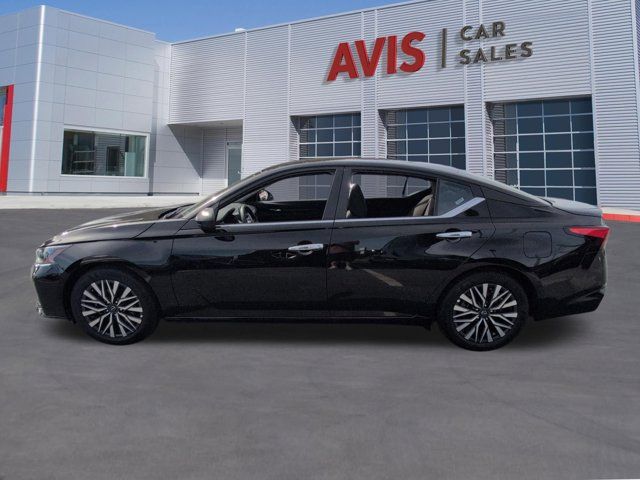 Thumbnail: 2025 Nissan Altima - 10