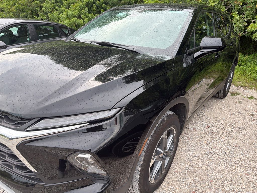 2025 Chevrolet Blazer's photo