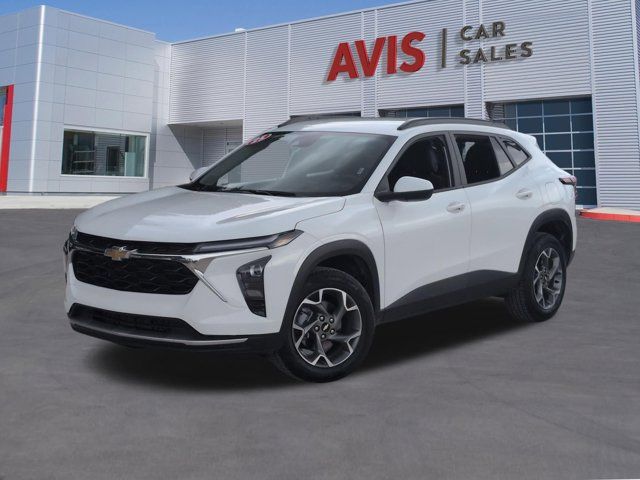 2025 Chevrolet Trax LT's photo