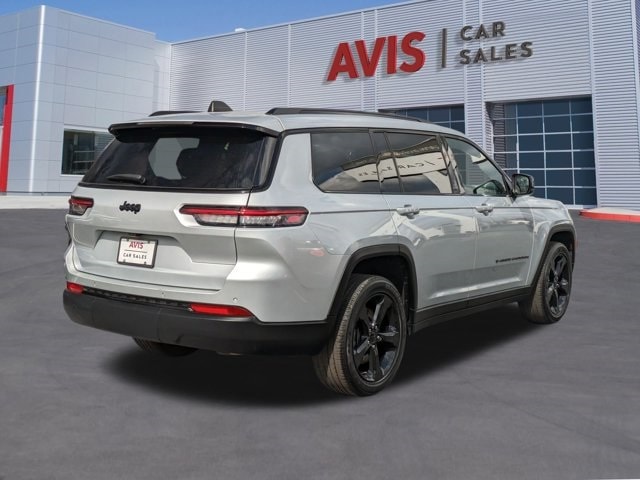 Thumbnail: 2023 Jeep Grand Cherokee L - 6