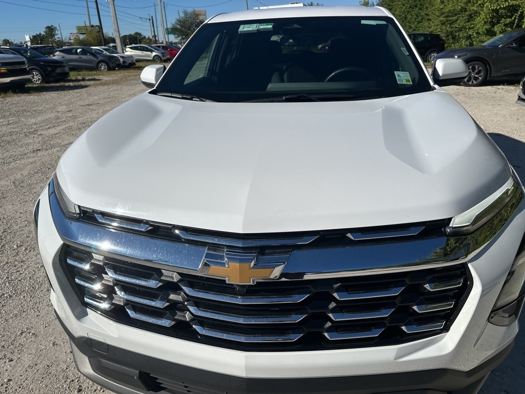 Thumbnail: 2025 Chevrolet Equinox - 2