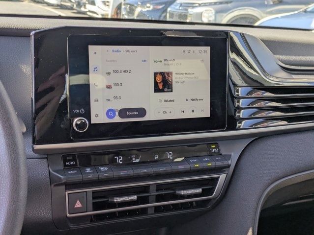 Thumbnail: 2025 Toyota Camry - 18