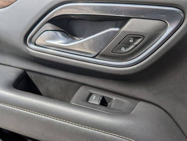 Thumbnail: 2023 Chevrolet Suburban - 27