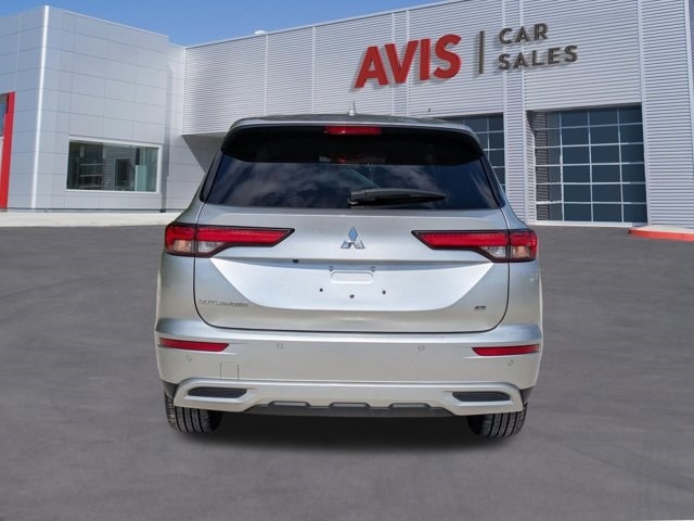 Thumbnail: 2024 Mitsubishi Outlander - 7