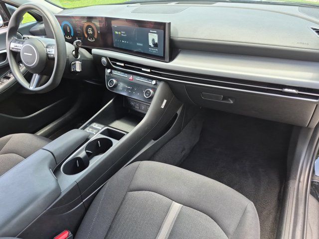 2025 Hyundai Sonata SEL - Photo 31