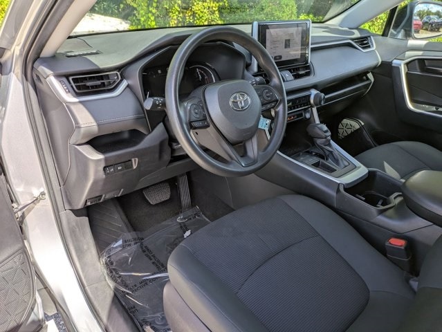 Thumbnail: 2024 Toyota RAV4 - 11
