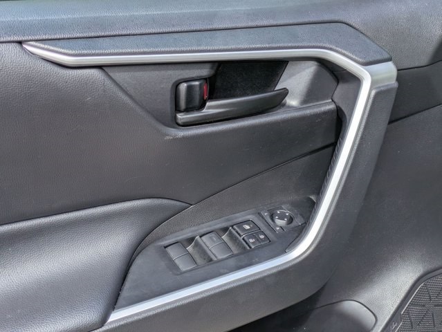 Thumbnail: 2024 Toyota RAV4 - 13