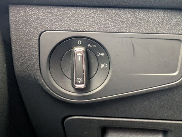 Thumbnail: 2024 Volkswagen Tiguan - 19