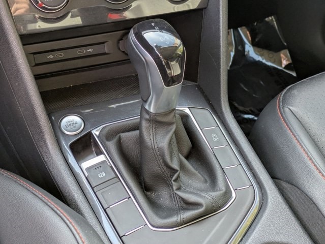 Thumbnail: 2024 Volkswagen Tiguan - 11