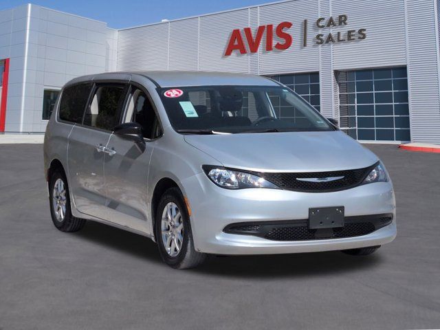 Thumbnail: 2024 Chrysler Voyager - 3