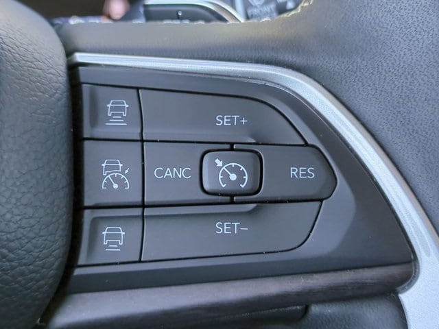 2023 Jeep Grand Cherokee Limited Edition 22