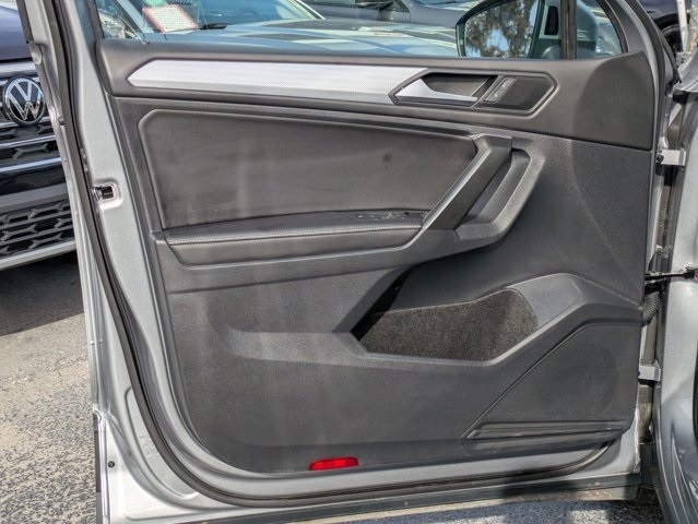 Thumbnail: 2024 Volkswagen Tiguan - 2