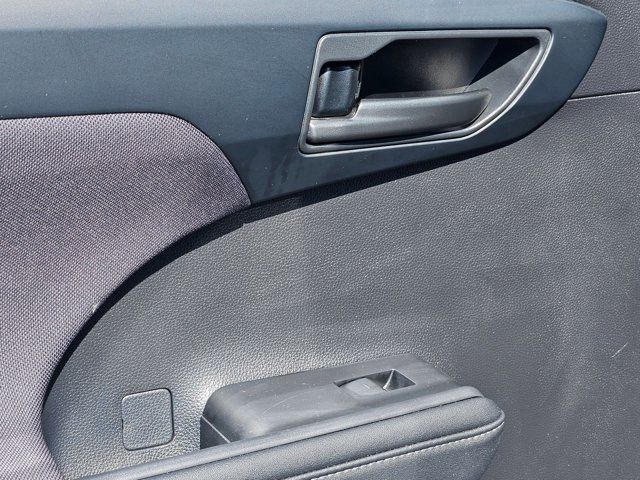 Thumbnail: 2024 Toyota Highlander - 25