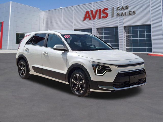 Thumbnail: 2025 Kia Niro - 3