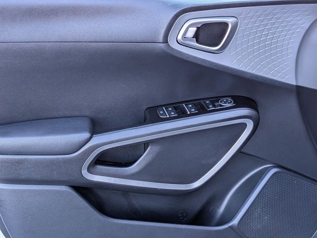 Thumbnail: 2024 Kia Soul - 11