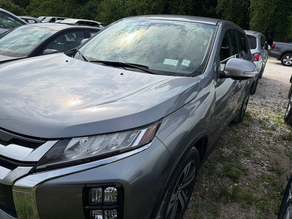 2025 Mitsubishi Outlander Sport 2.0 SE AWC CVT's photo