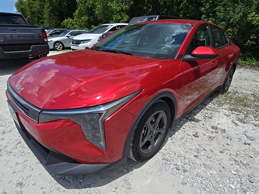 2025 Kia K4 LXS AT's photo
