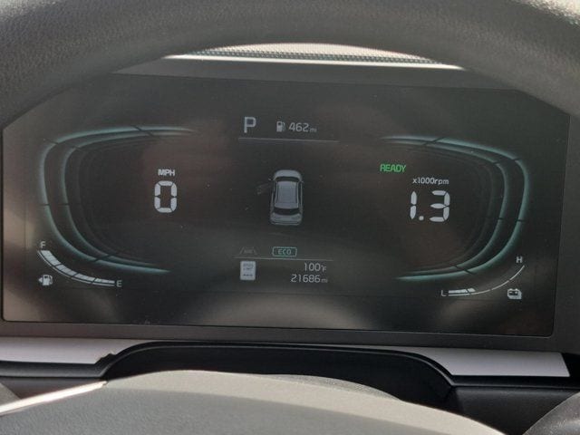 Thumbnail: 2025 Kia Niro - 16