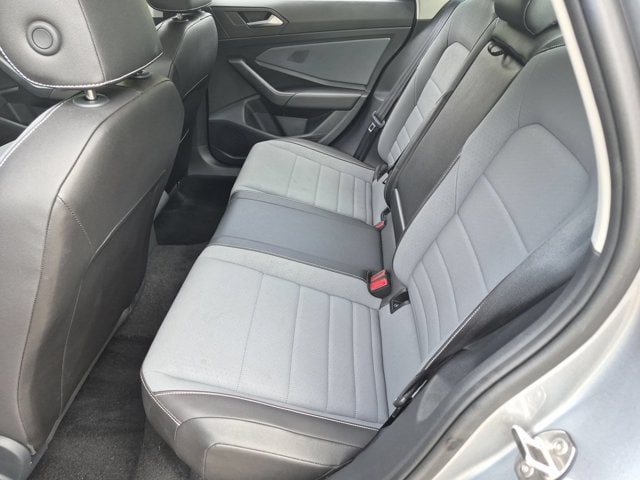 2025 Volkswagen Jetta SE - Photo 27