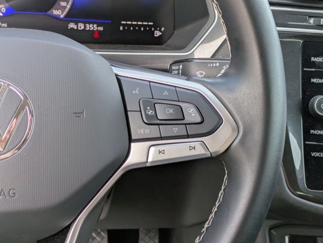 Thumbnail: 2024 Volkswagen Tiguan - 14