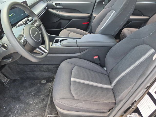 2025 Hyundai Sonata SEL - Photo 24