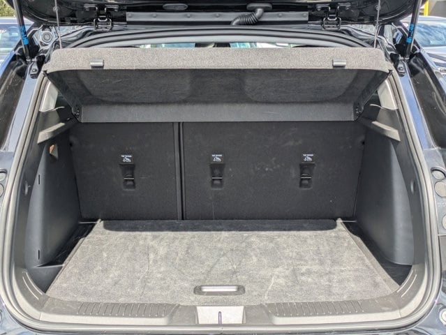 Thumbnail: 2025 Chevrolet Trax - 29