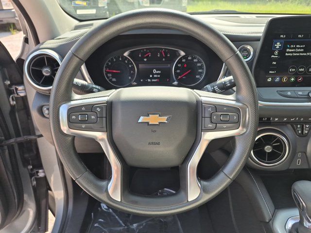 Thumbnail: 2025 Chevrolet Blazer - 22