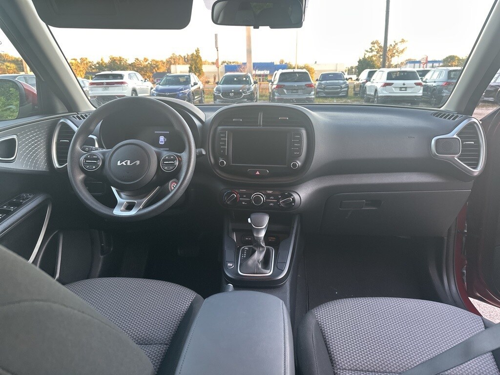 Certified 2024 Kia Soul LX Hatchback