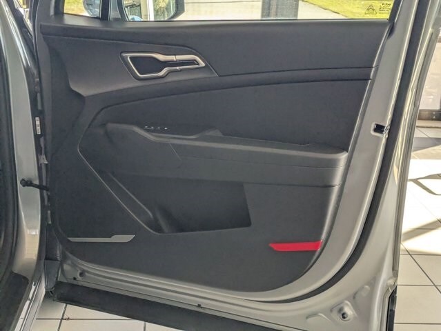 Thumbnail: 2024 Kia Sportage - 31