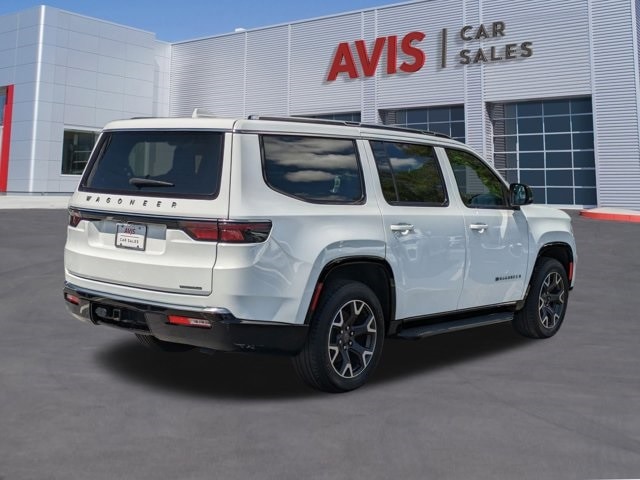 Thumbnail: 2023 Jeep Wagoneer - 6