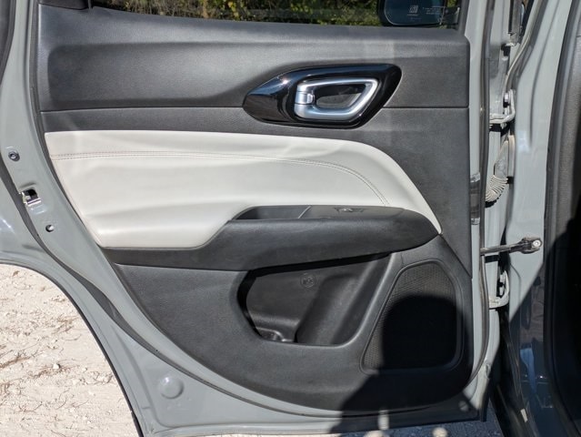 Thumbnail: 2023 Jeep Compass - 20