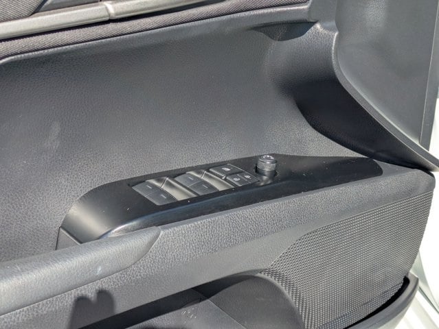 Thumbnail: 2025 Toyota Camry - 13