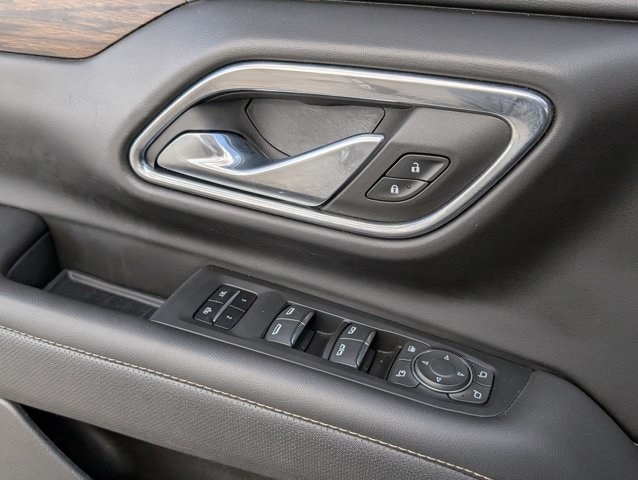 Thumbnail: 2023 Chevrolet Suburban - 11