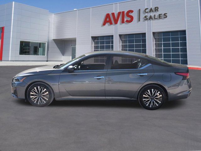 Thumbnail: 2025 Nissan Altima - 10