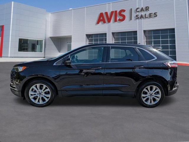 2022 Ford Edge Titanium 10