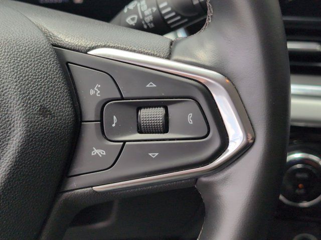 Thumbnail: 2025 Chevrolet Trax - 21
