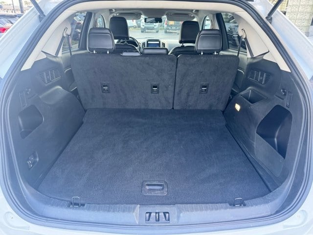 Thumbnail: 2022 Ford Edge - 28