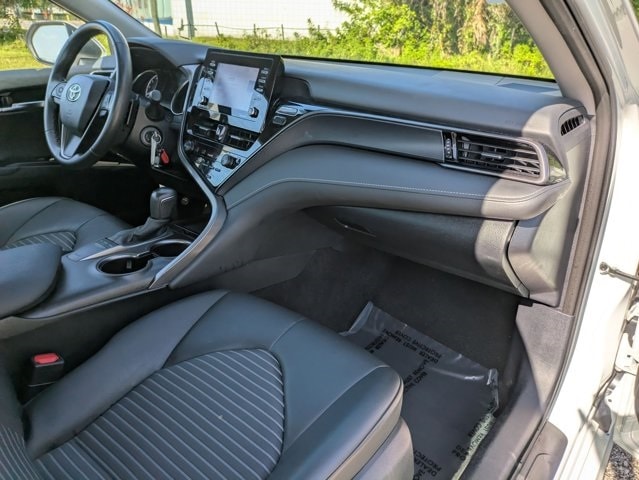 Thumbnail: 2024 Toyota Camry - 32