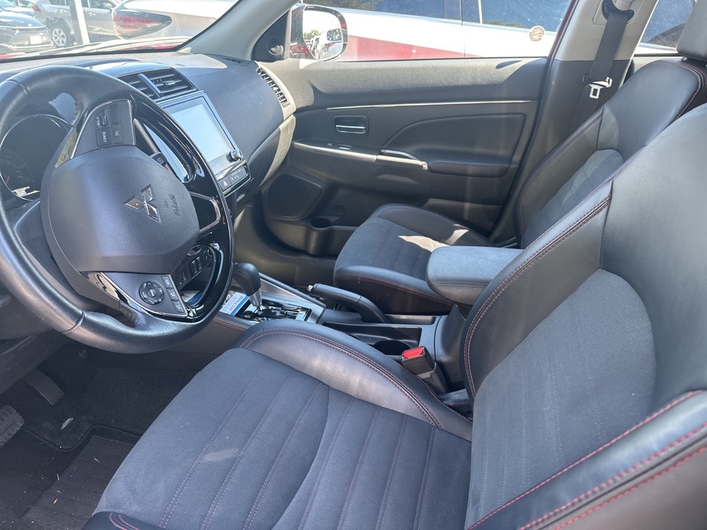 Thumbnail: 2024 Mitsubishi Outlander Sport - 4