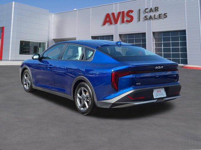 2025 Kia K4 LXS - Photo 9