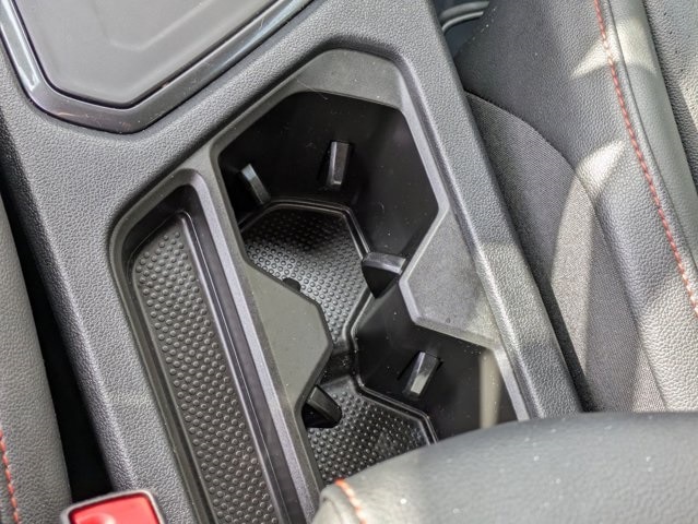 Thumbnail: 2024 Volkswagen Tiguan - 16